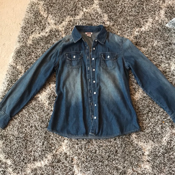 Mossimo size medium chambray Jean button up shirt - Picture 3 of 4